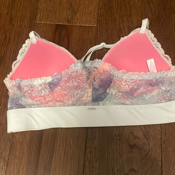 Floral Lace Bralette - Picture 3 of 5